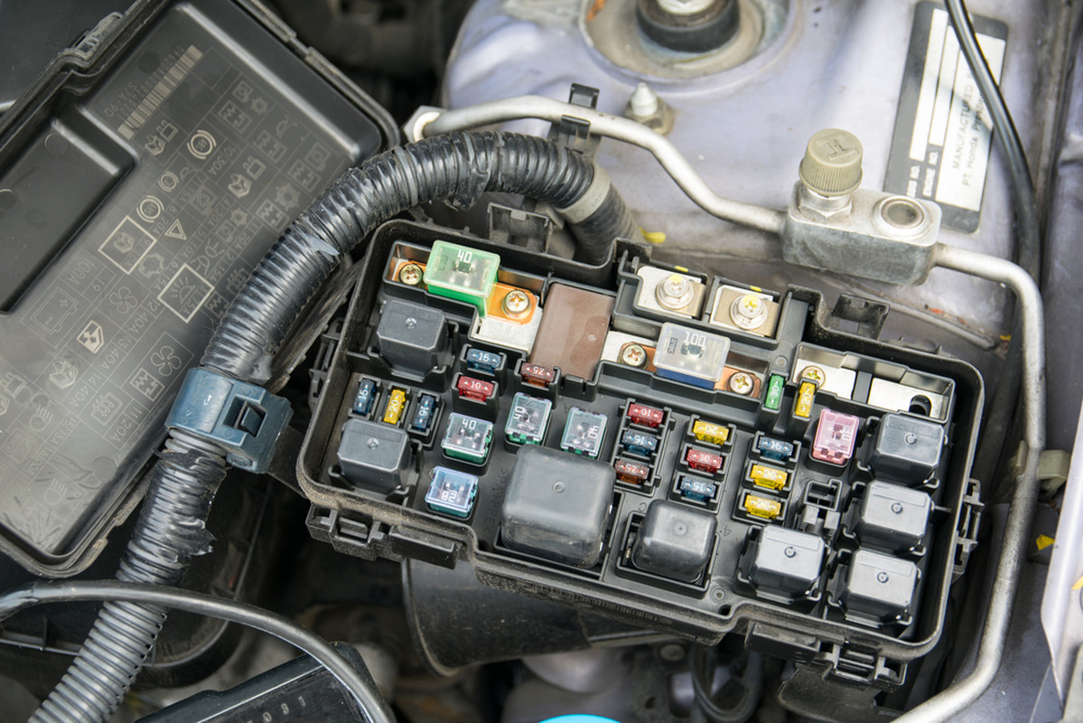 Problème Batterie / Alternateur - Toyota RAV4 2.2 D-CAT 4x4 Diesel