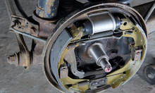 Garnitures de Frein Arrière sur le véhicule Peugeot607 HDi FAP 135